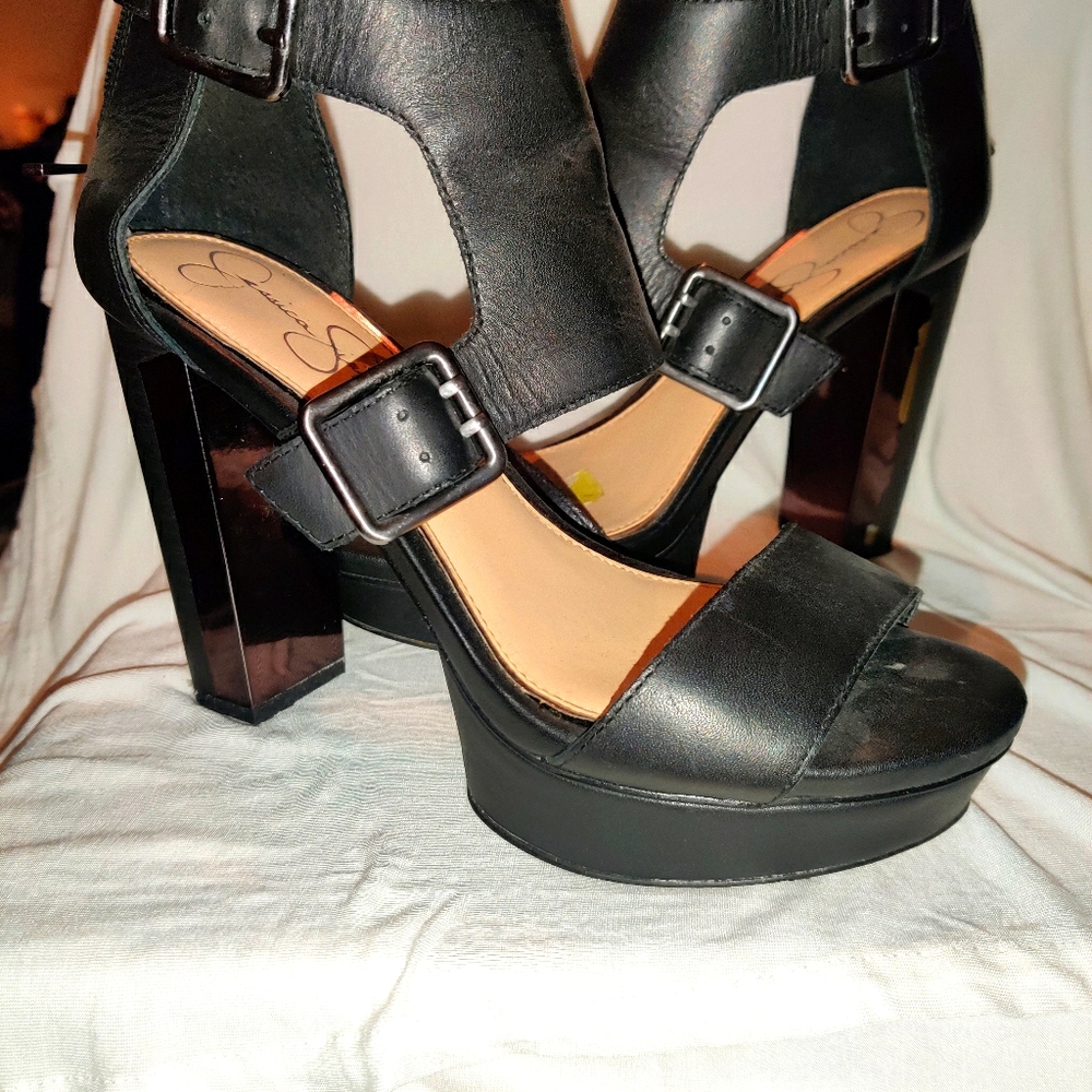 Women's heels
